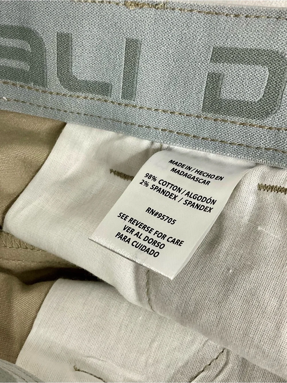 Denali Men's Stretch Hybrid Flat Front Walk Shorts Khaki Size 36